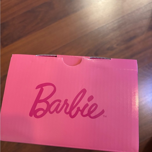 Stanley Barbie Pink Tumbler with Handle - Picture 5 of 6
